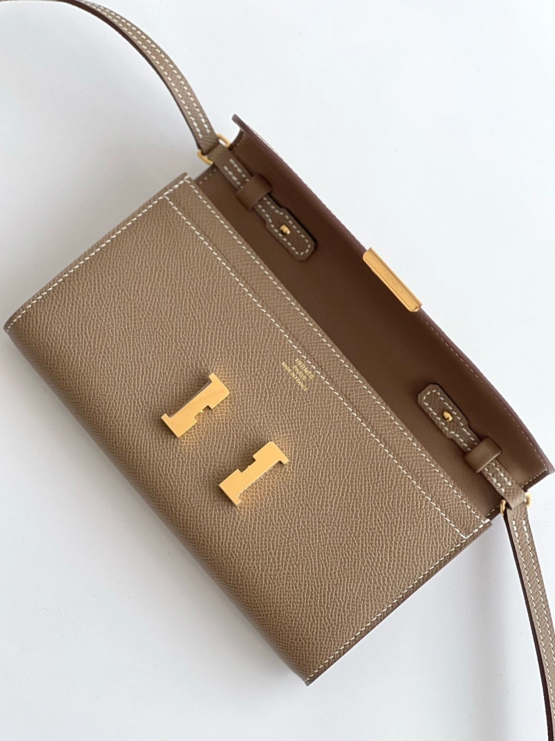 H**me5 wallets 4248c-0085
