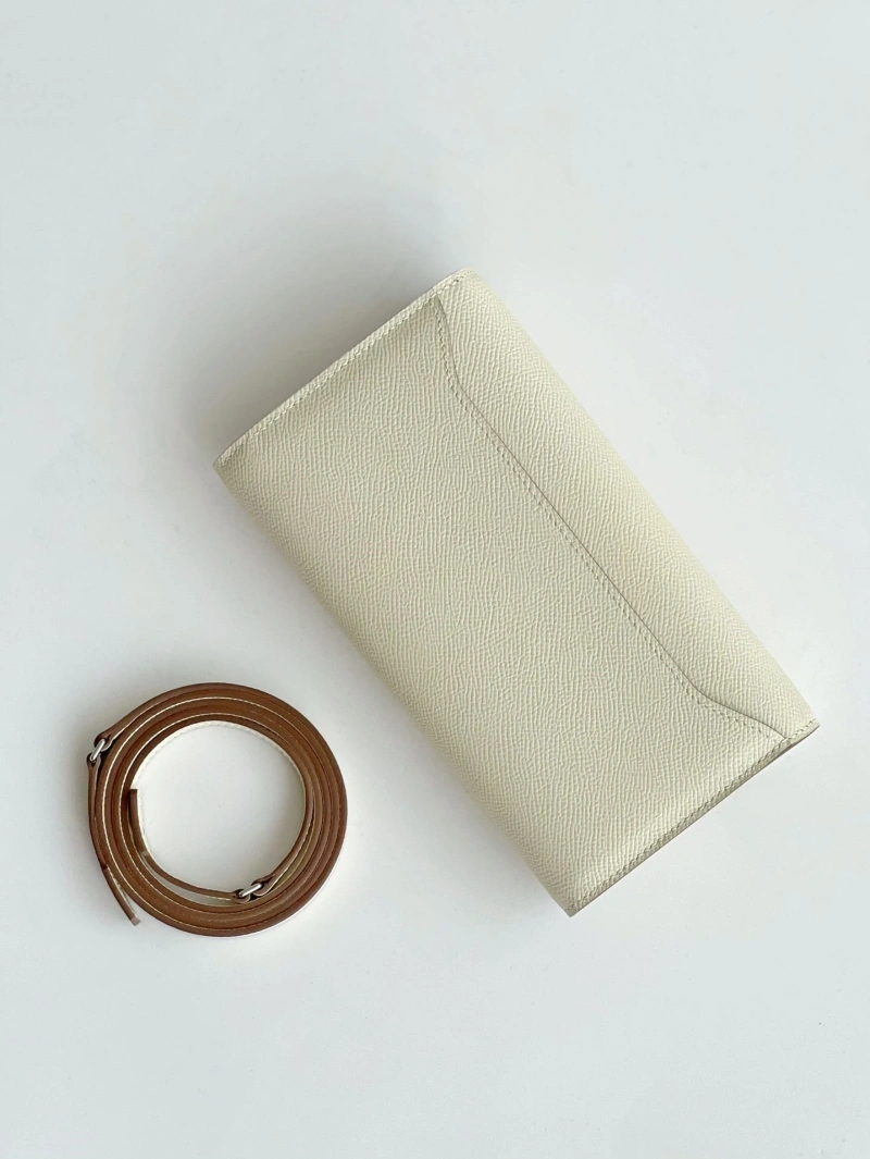 H**me5 wallets 4248c-0090