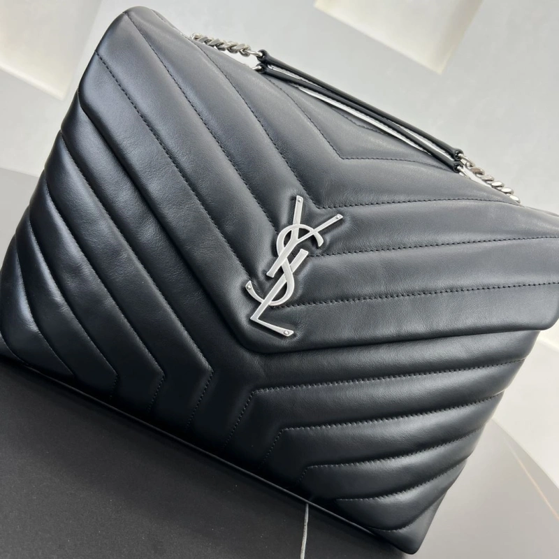 Y51 clutch bags 4250h-0006