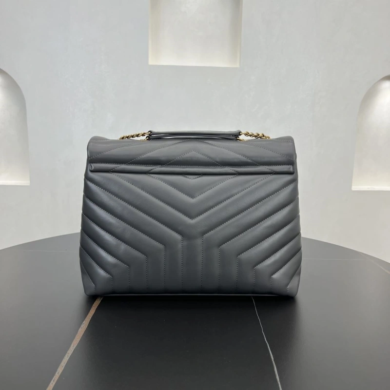 Y51 clutch bags 4250h-0010