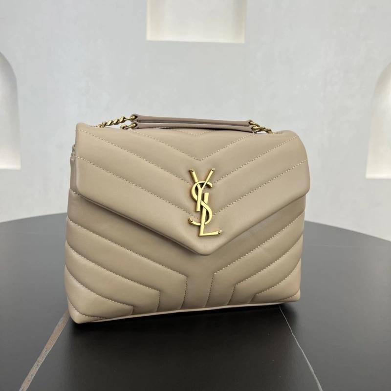 Y51 clutch bags 4250h-0101