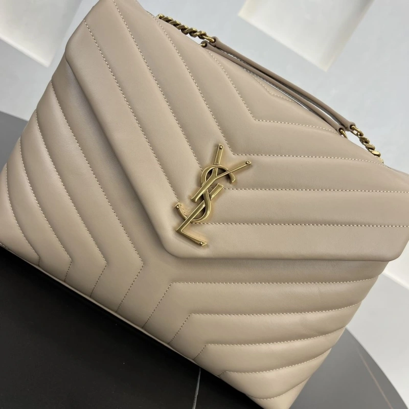 Y51 clutch bags 4250h-0204