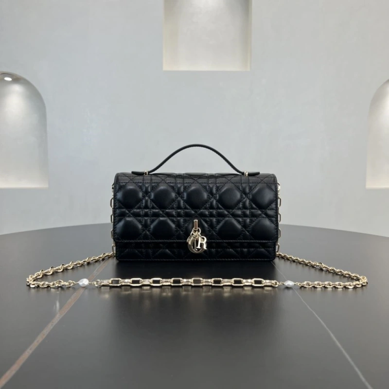D10r top handle bags 4250i-0025