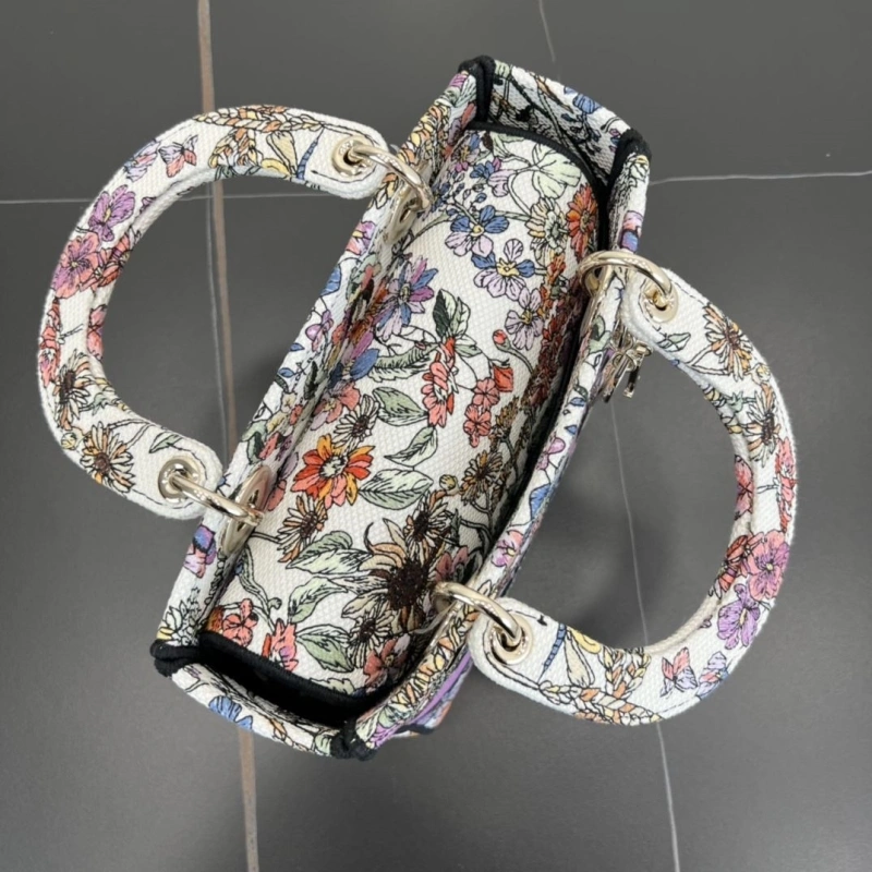 D10r shopping bags 4250i-0084