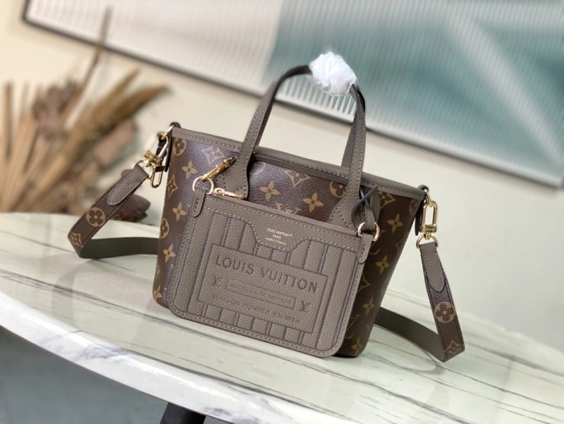 LV Shopping Bags 4286A-0242