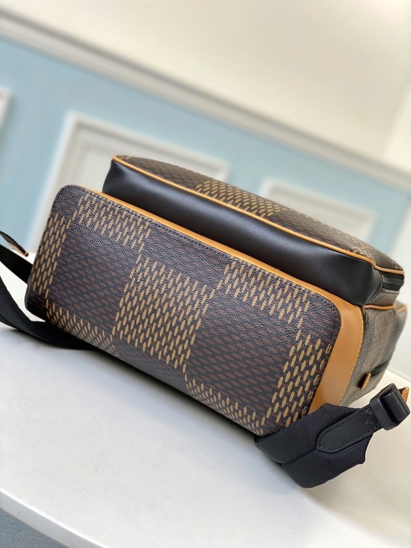LV Backpacks 4286G-0116
