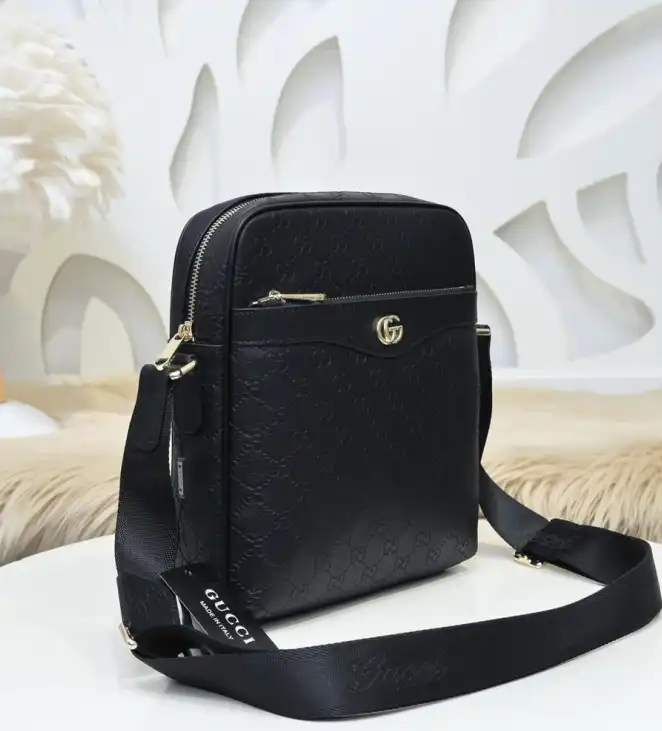 Gvc*1 satchel bags 4288-0056