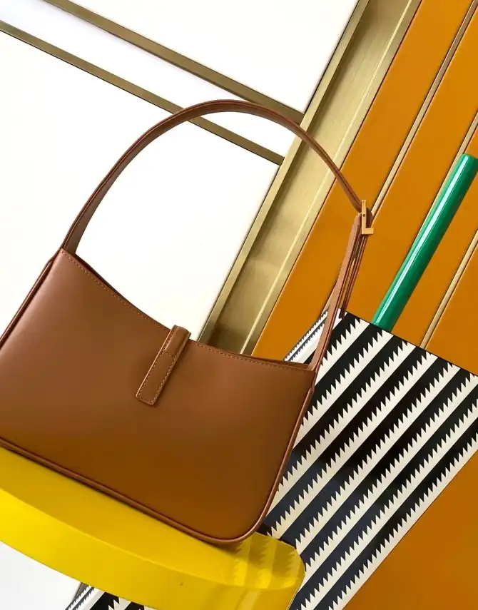Gvc*1 top handle bags 4334b-0076