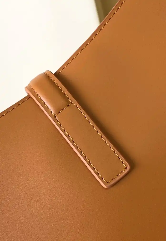 Gvc*1 top handle bags 4334b-0076