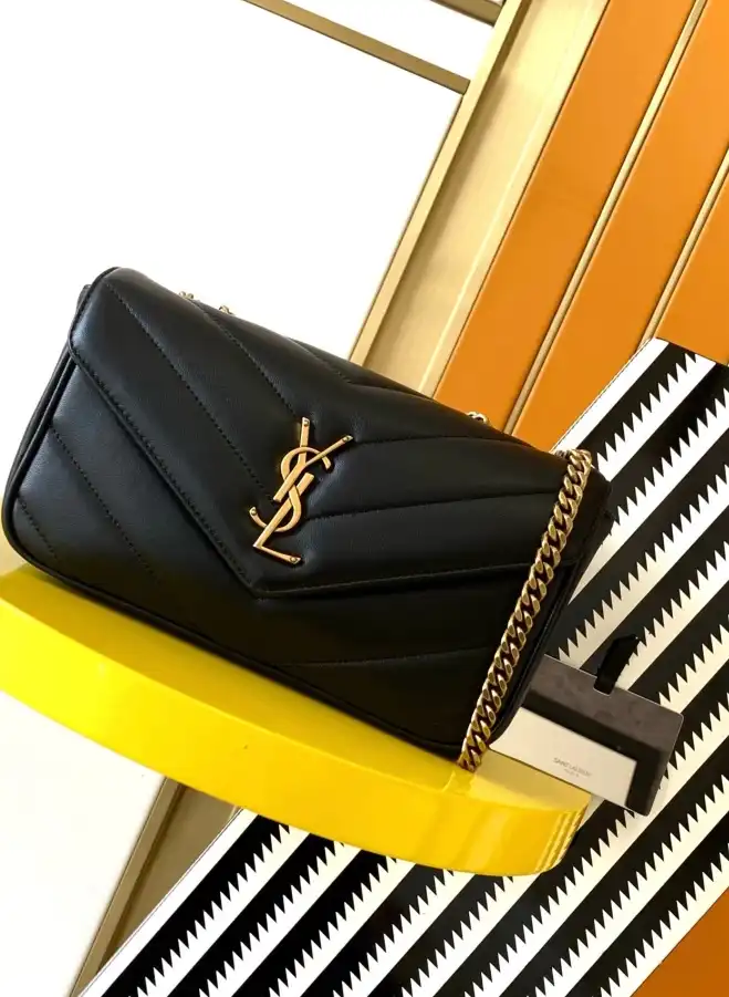 Gvc*1 satchel bags 4334b-0088