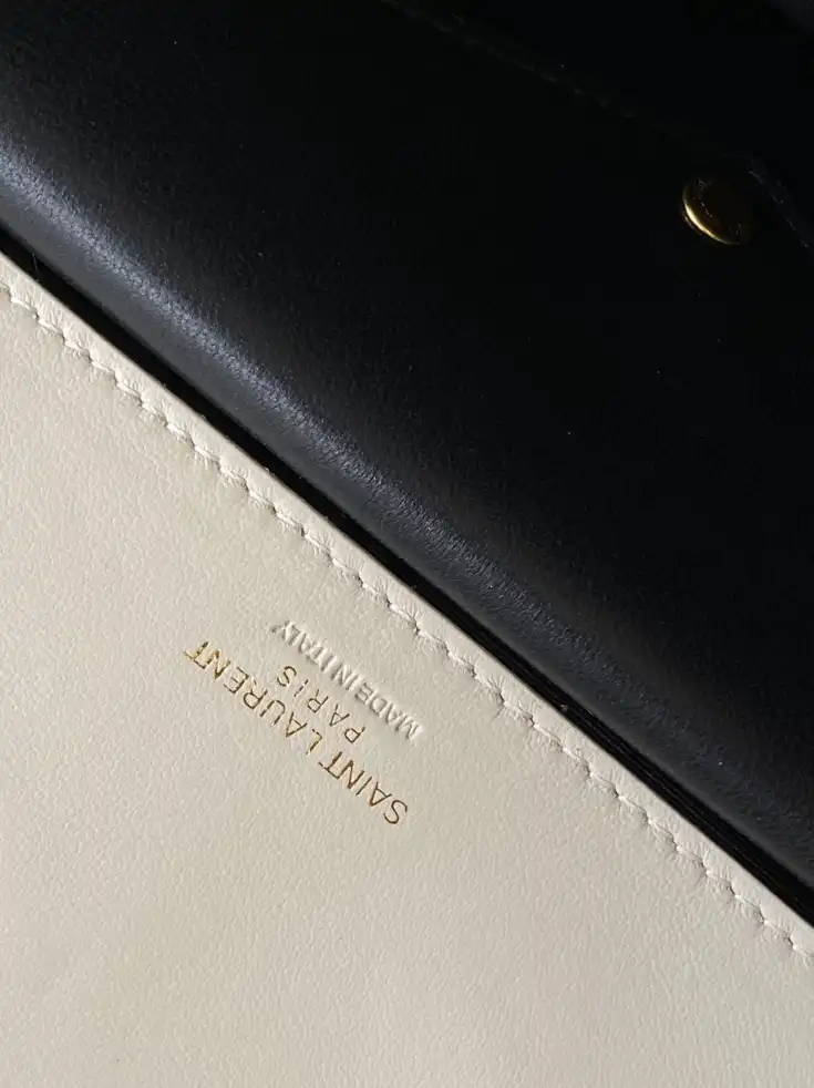 Gvc*1 satchel bags 4334b-0108