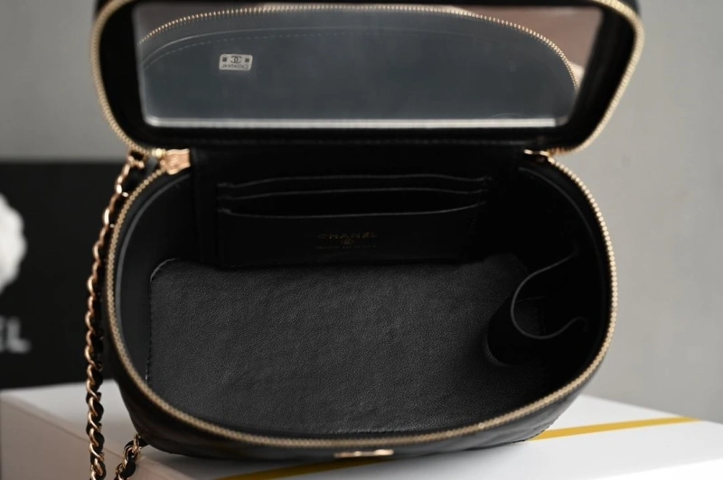 Ch**el cosmetic bags 4345d-0127