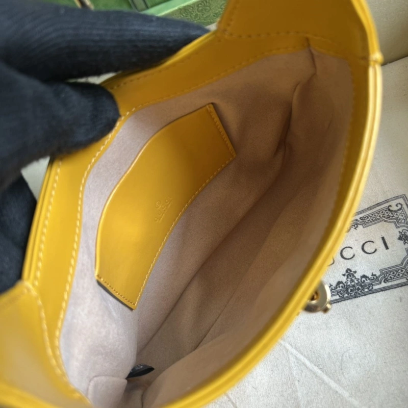 Gvc*1 top handle bags 4360c-0220