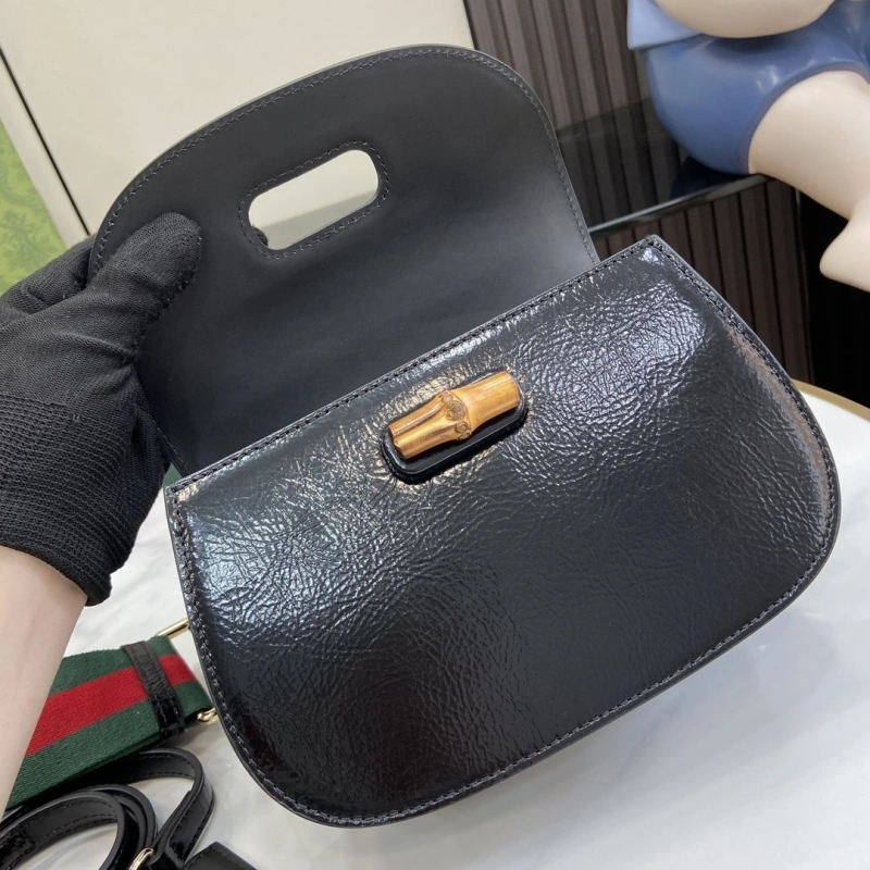 Gvc*1 top handle bags 4360c-0233