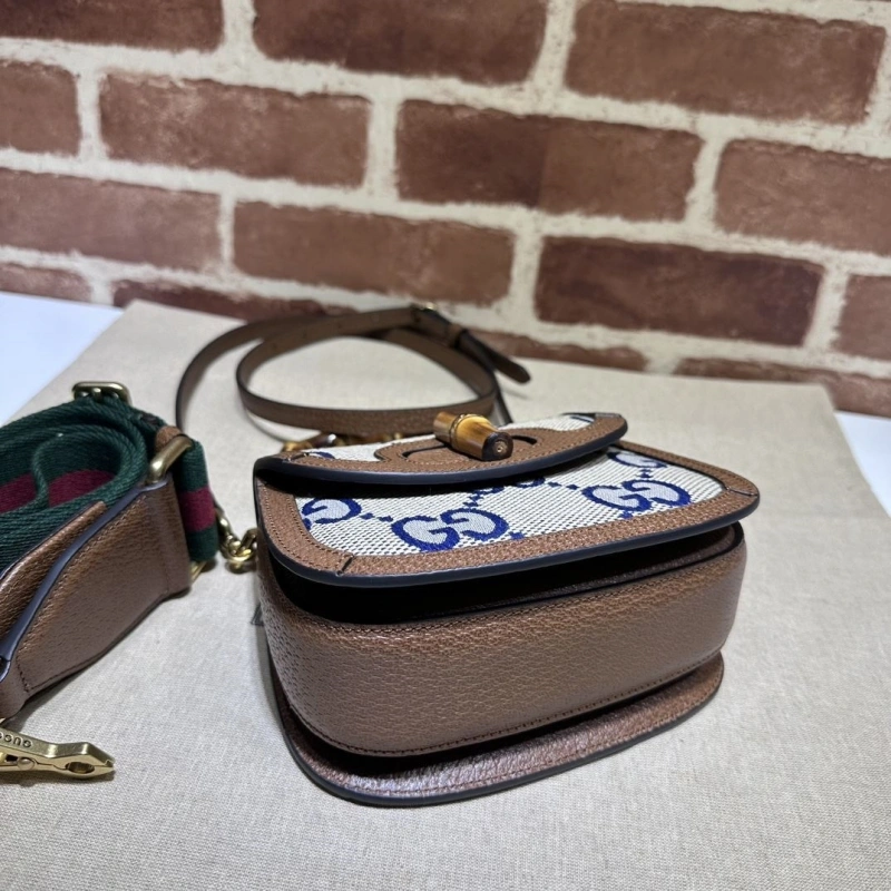 Gvc*1 top handle bags 4360c-0250