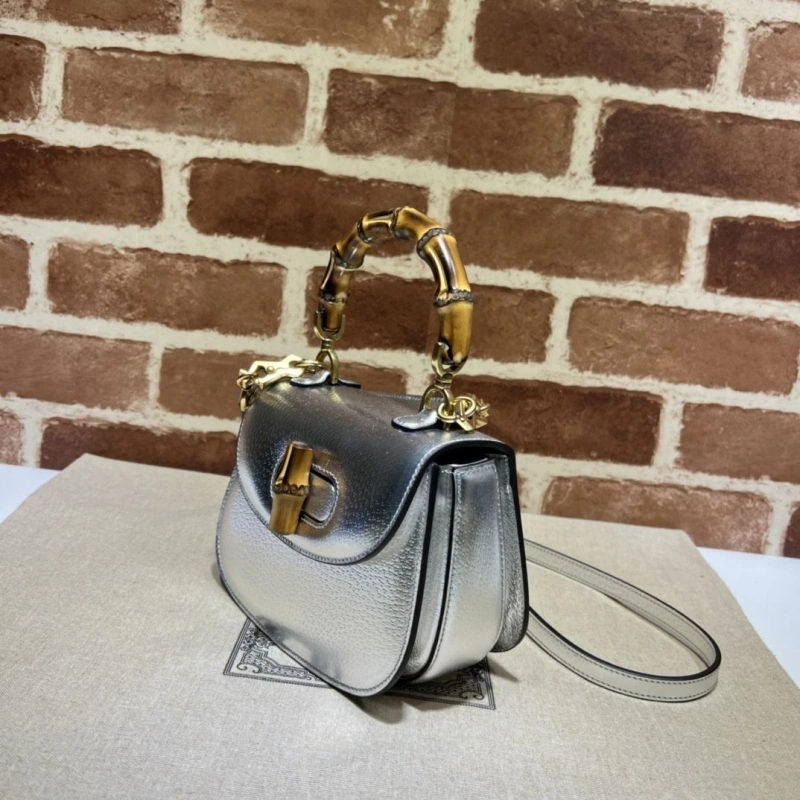 Gvc*1 top handle bags 4360c-0252