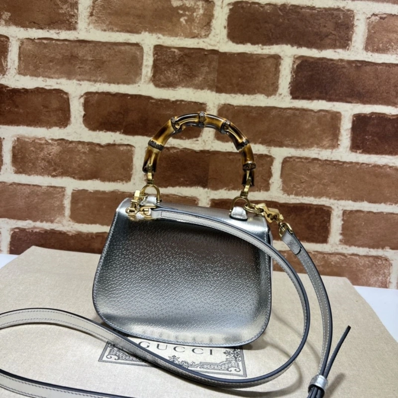 Gvc*1 top handle bags 4360c-0252