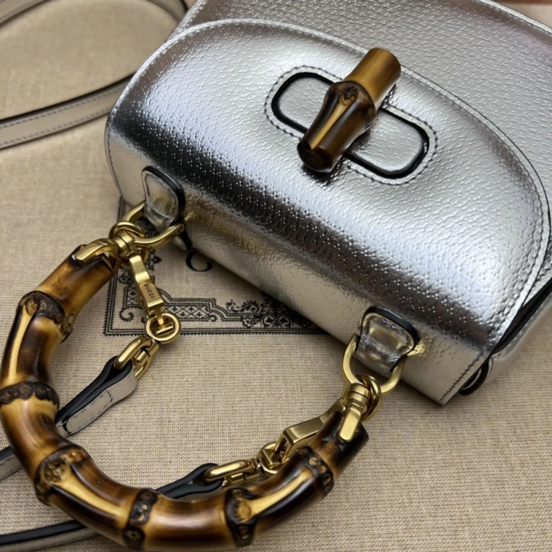 Gvc*1 top handle bags 4360c-0252