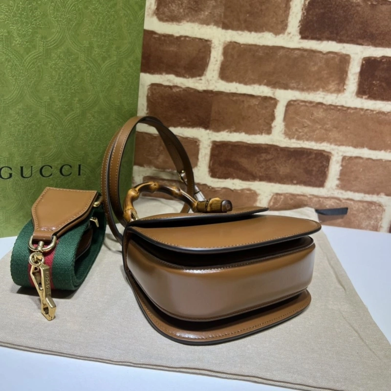 Gvc*1 top handle bags 4360c-0255