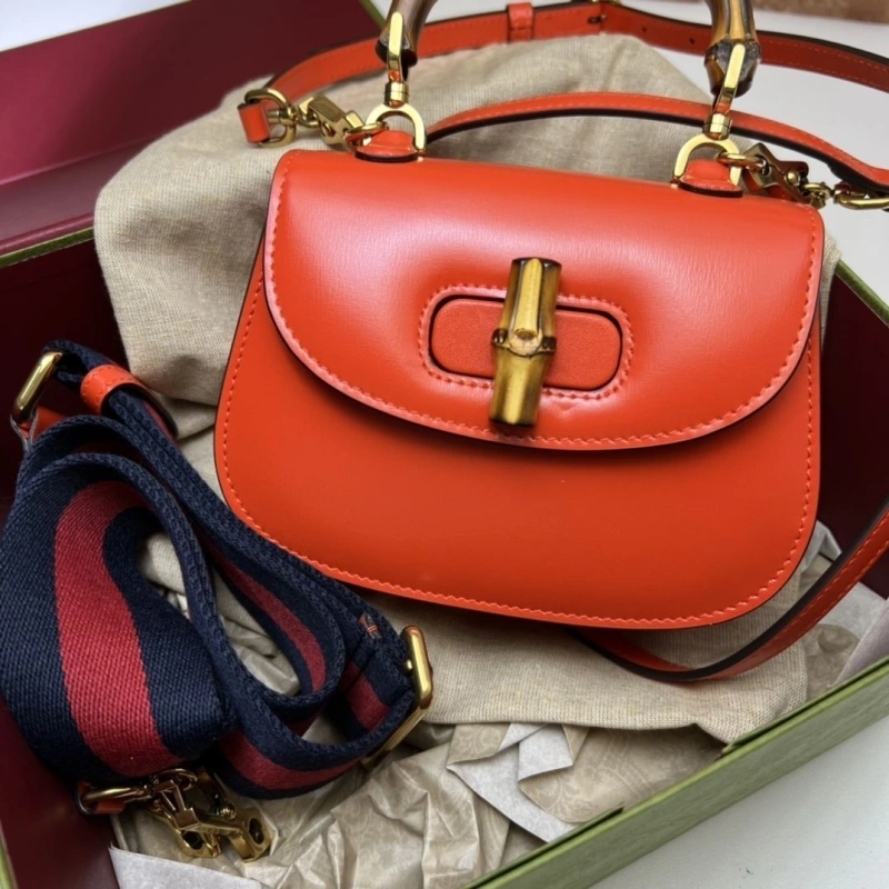 Gvc*1 top handle bags 4360c-0256