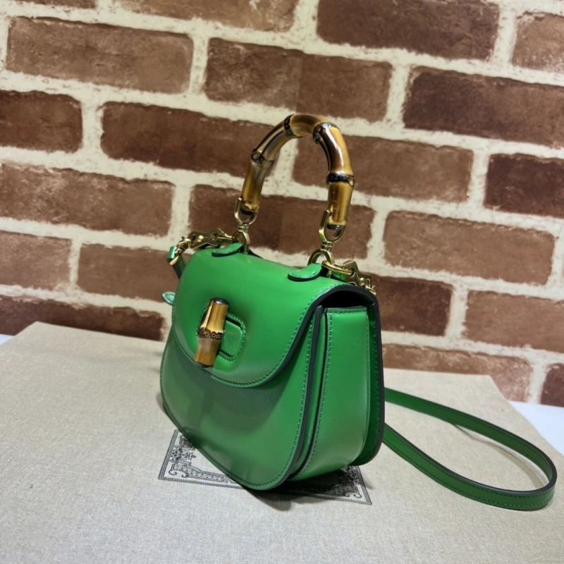 Gvc*1 top handle bags 4360c-0260