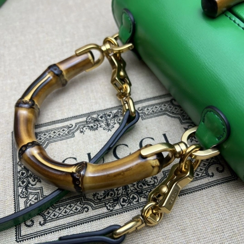 Gvc*1 top handle bags 4360c-0260