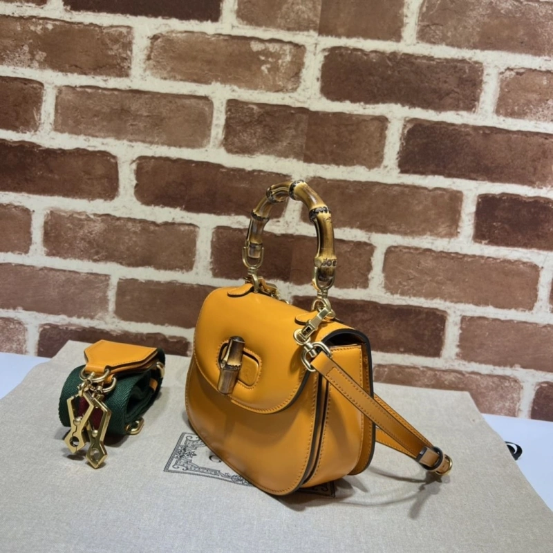 Gvc*1 top handle bags 4360c-0261