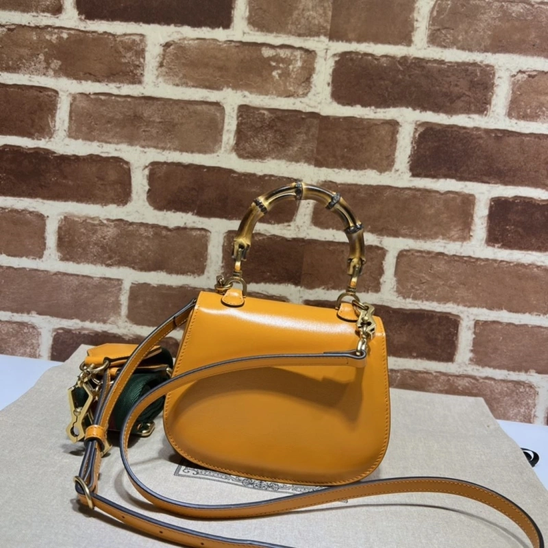 Gvc*1 top handle bags 4360c-0261