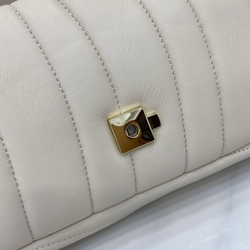 Gvc*1 top handle bags 4360c-0290