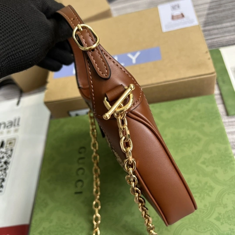 Gvc*1 top handle bags 4360c-0320