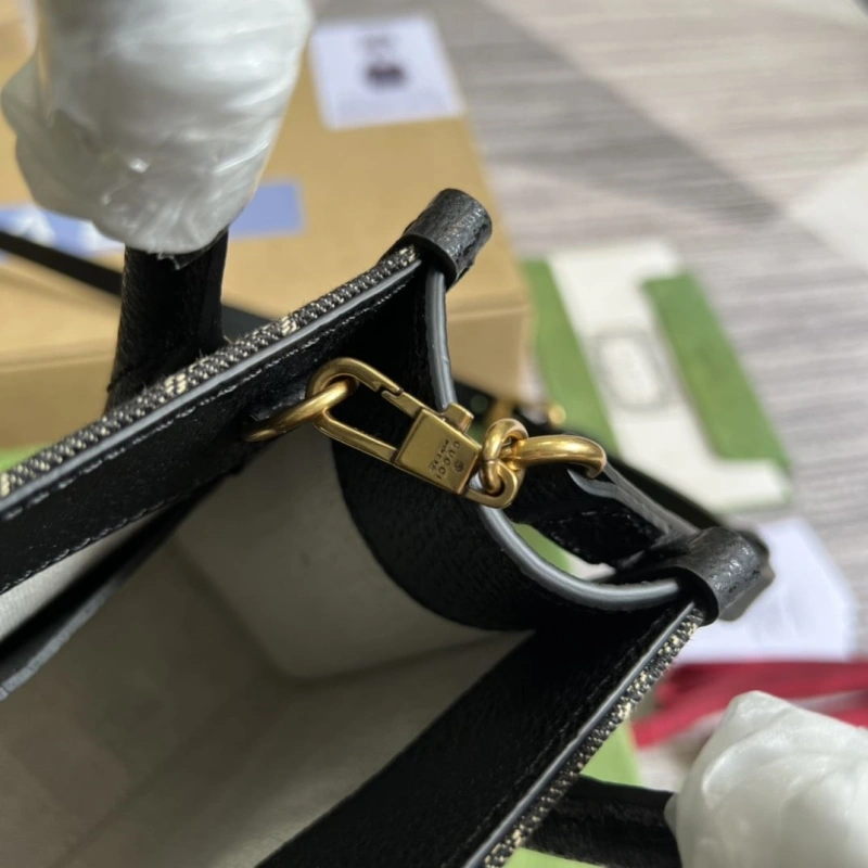 Gvc*1 top handle bags 4360c-0348