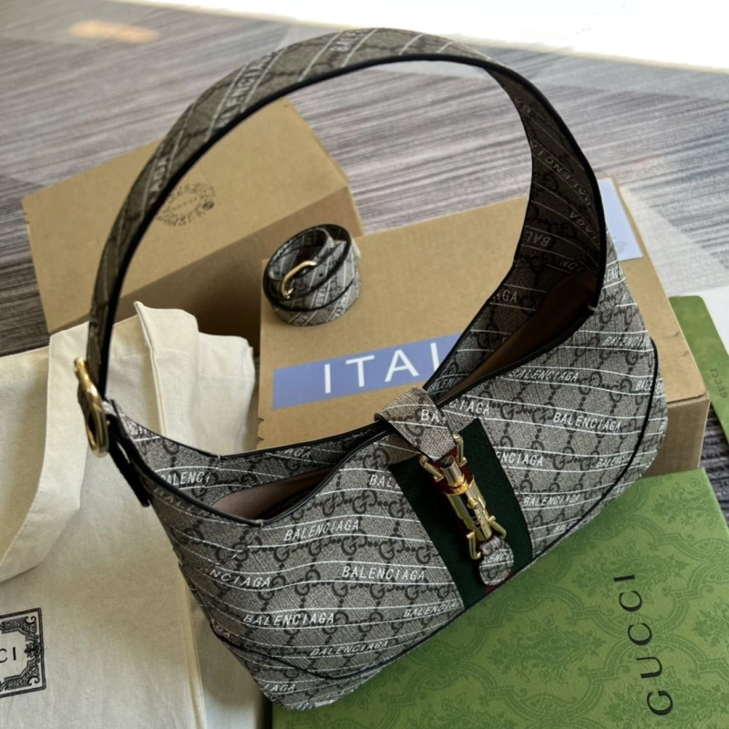 Gvc*1 top handle bags 4360c-0364