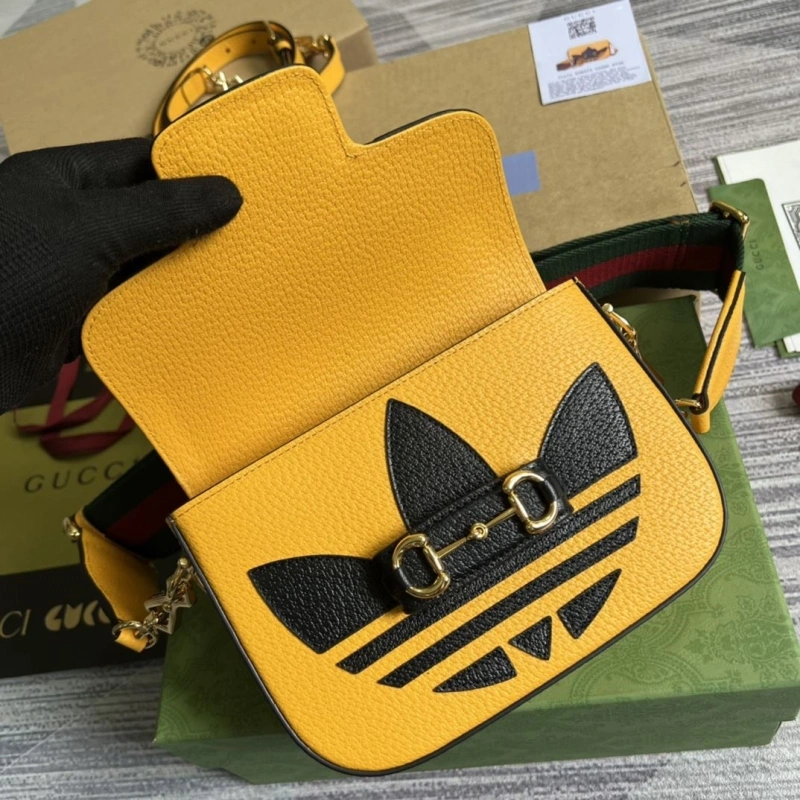 Gvc*1 satchel bags 4360c-0380