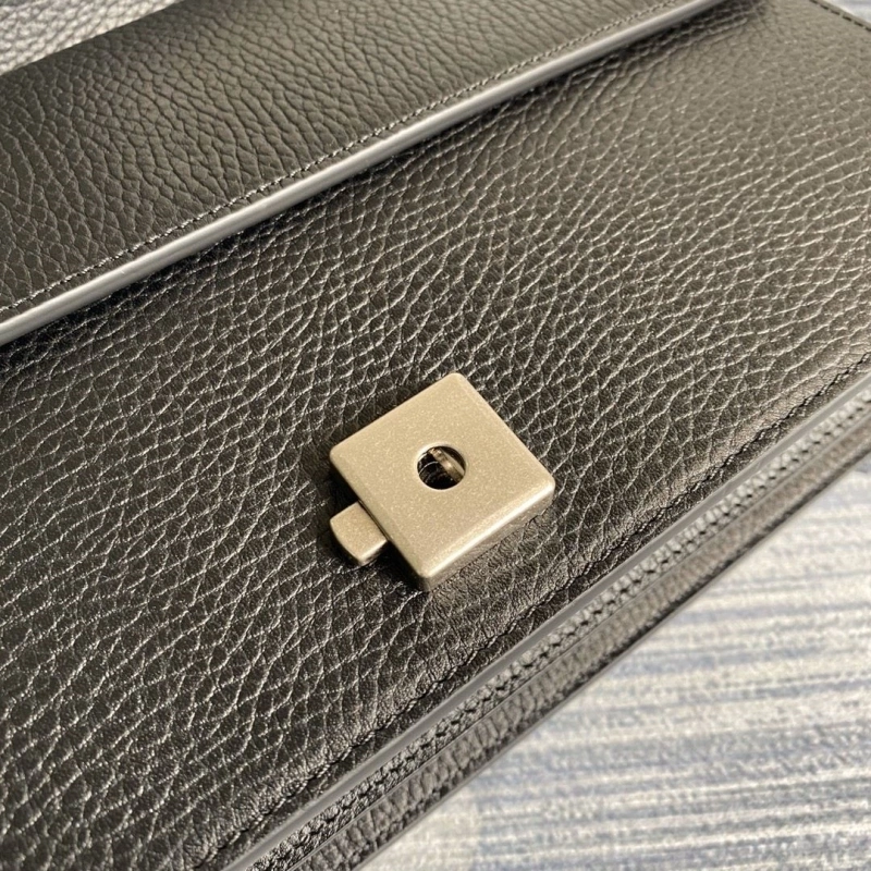 Gvc*1 top handle bags 4360c-0489
