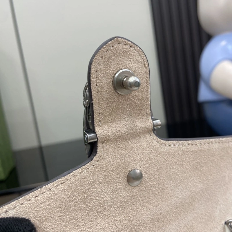 Gvc*1 satchel bags 4360c-0535