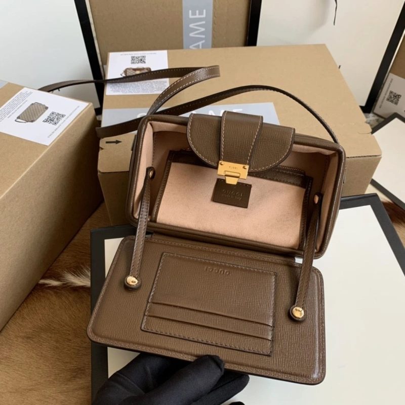 Gvc*1 satchel bags 4360c-0590