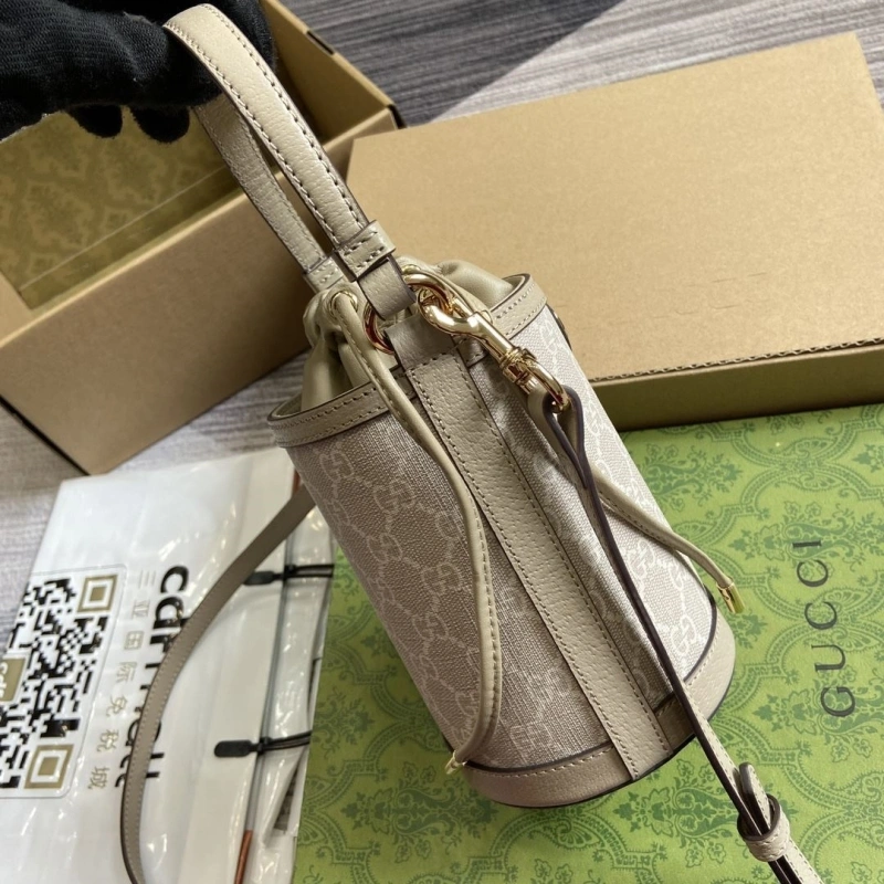 Gvc*1 bucket bags 4360c-0667