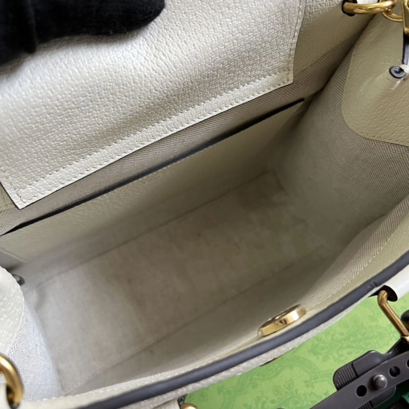 Gvc*1 top handle bags 4360c-0677