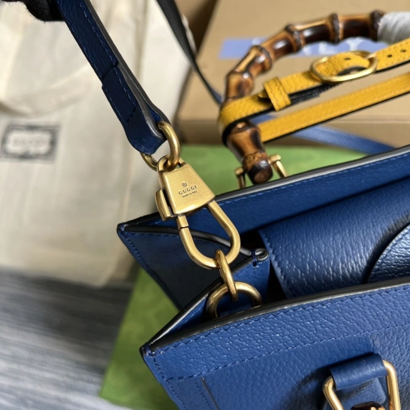 Gvc*1 top handle bags 4360c-0680