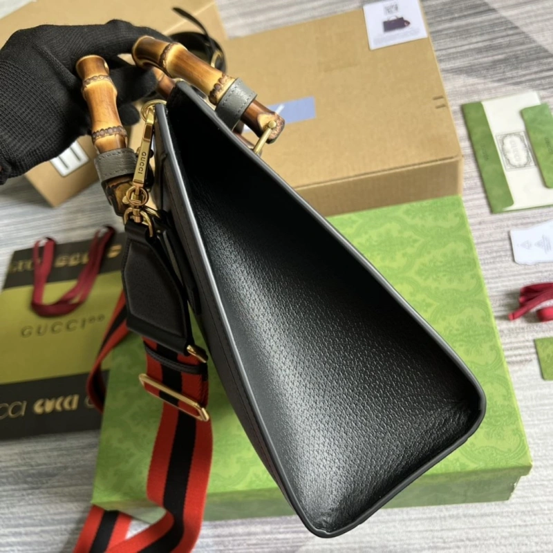 Gvc*1 top handle bags 4360c-0681