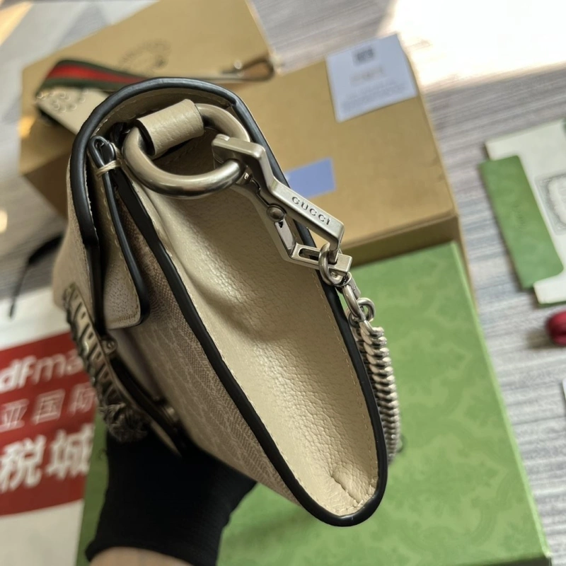 Gvc*1 top handle bags 4360c-0688