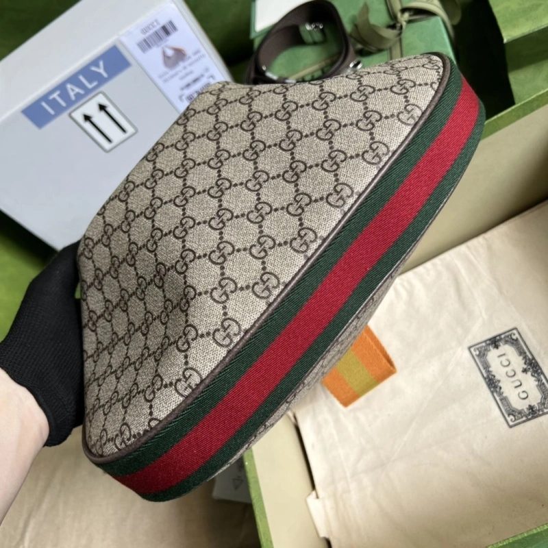 Gvc*1 satchel bags 4360c-0701