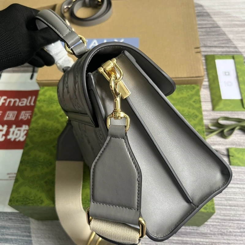 Gvc*1 top handle bags 4360c-0729