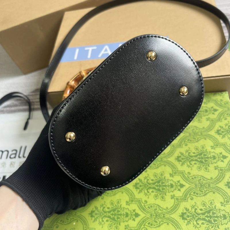 Gvc*1 cosmetic bags 4360c-0748