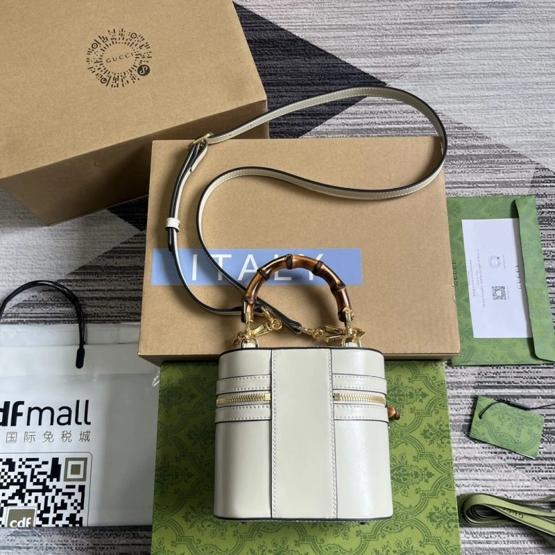 Gvc*1 cosmetic bags 4360c-0750