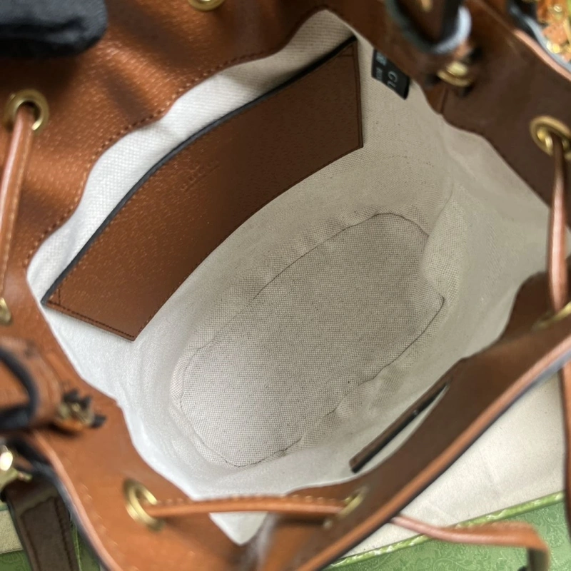 Gvc*1 bucket bags 4360c-0765