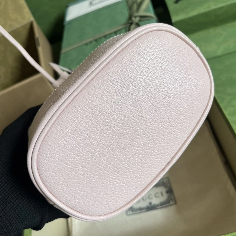 Gvc*1 bucket bags 4360c-0775