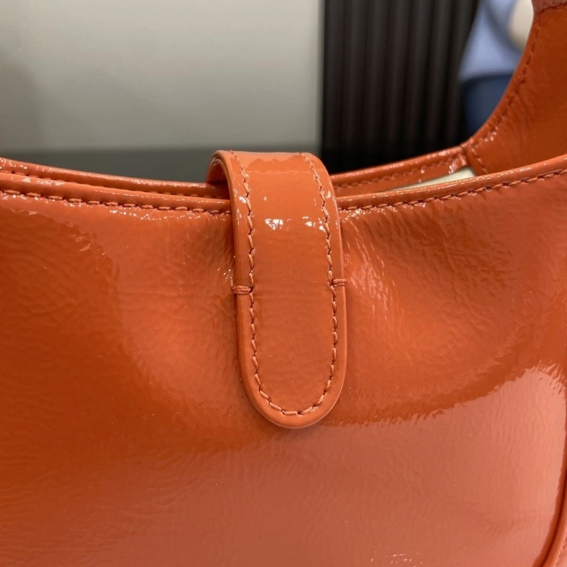Gvc*1 satchel bags 4360c-0793