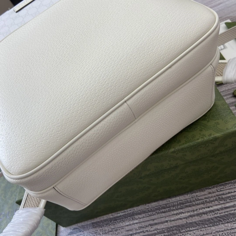 Gvc*1 backpacks 4360c-0826