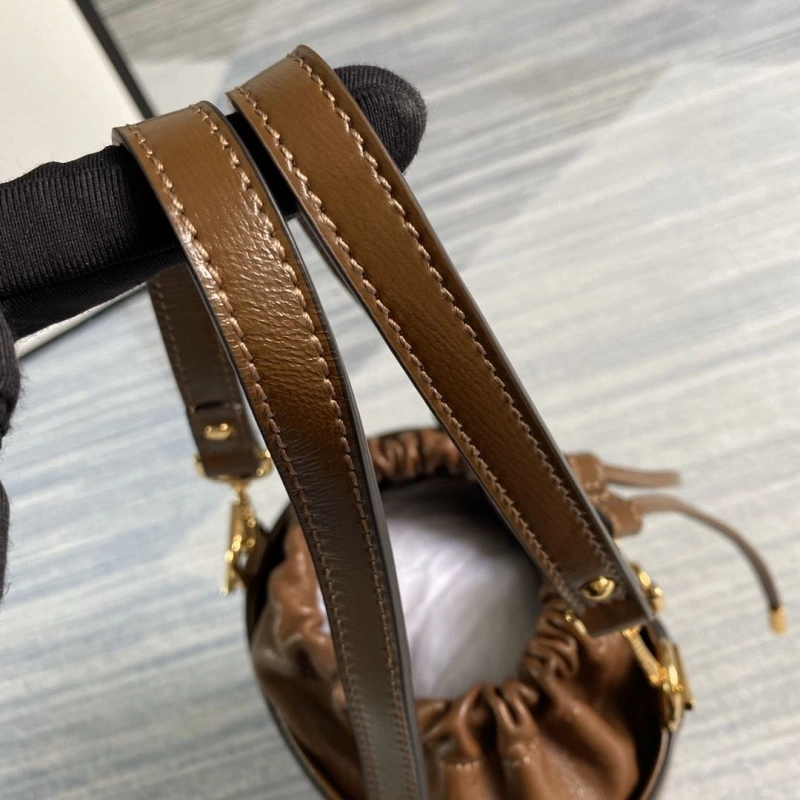 Gvc*1 bucket bags 4360c-0828